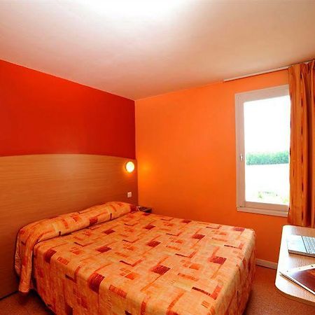 Hotel Initial By Balladins Roissy Cdg / Saint-Mard Екстер'єр фото